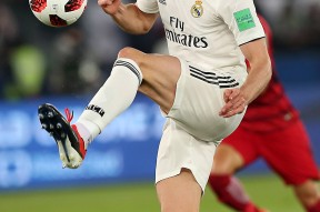 包含清晨体能课后，皇家马德里回应争议备战法国杯，质疑声仍在，球队文化再被提及的词条