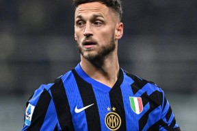 九游娱乐官网在线-赛文奥特曼x12集全