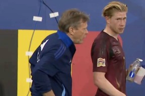 九游娱乐官网在线-包含德布劳内在瑞士队比赛中重返赛场，爆冷引发热议！赢得满堂喝彩的词条